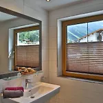 Apartment Lisun *